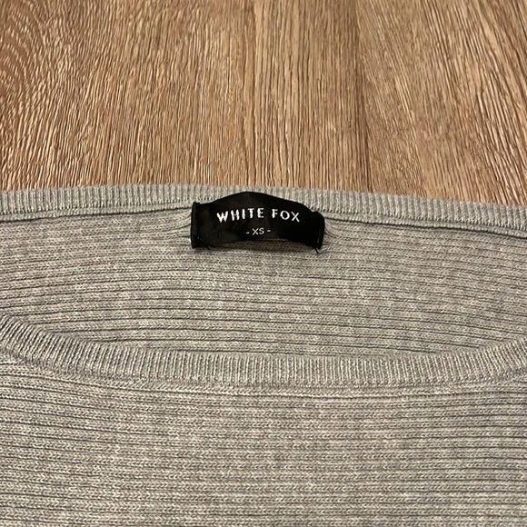 White Fox Boutique Gray Sweater - Picture 2 of 2